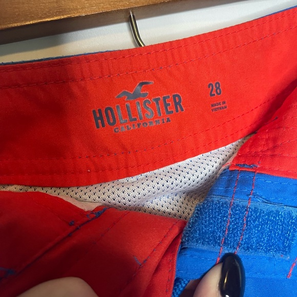 Hollister Mens swim trunks - Picture 3 of 3